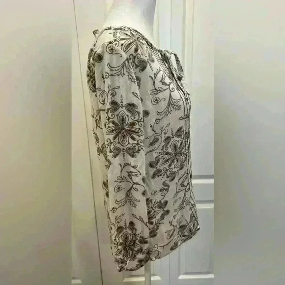 ✨Hinge size small tunic white and green tie front - Picture 3 of 7